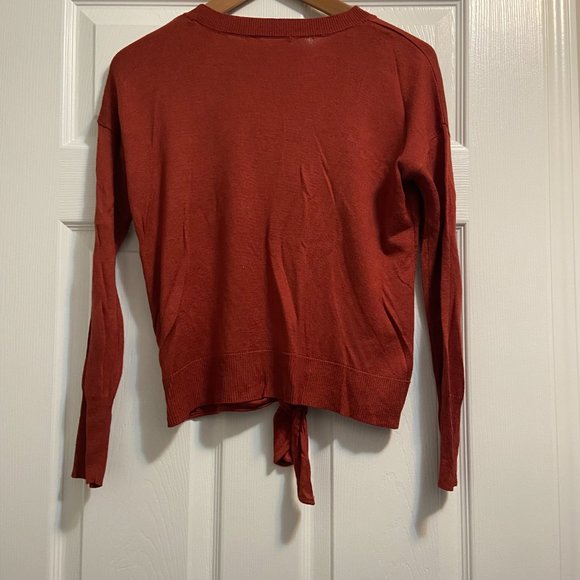 Dex Tie Front Rusty Red Sweater Size Small - Picture 2 of 3